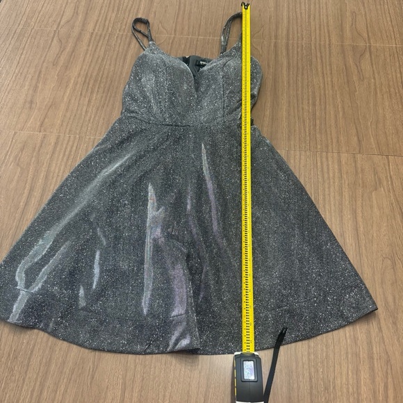 Speechless Juniors' Dress Size 3‎ Black Silver Shimmer  Homecoming Pockets Flare - Picture 12 of 12